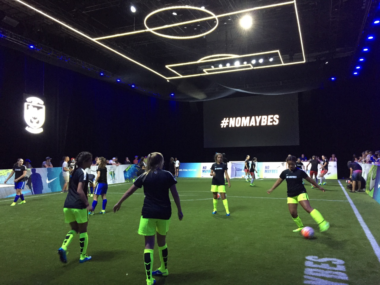 proporcionar alcanzar global Nike Underground at Women's World Cup